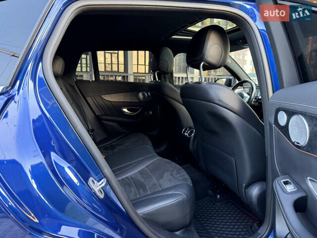 Синий Мерседес EQC, объемом двигателя 0 л и пробегом 119 тыс. км за 34900 $, фото 18 на Automoto.ua