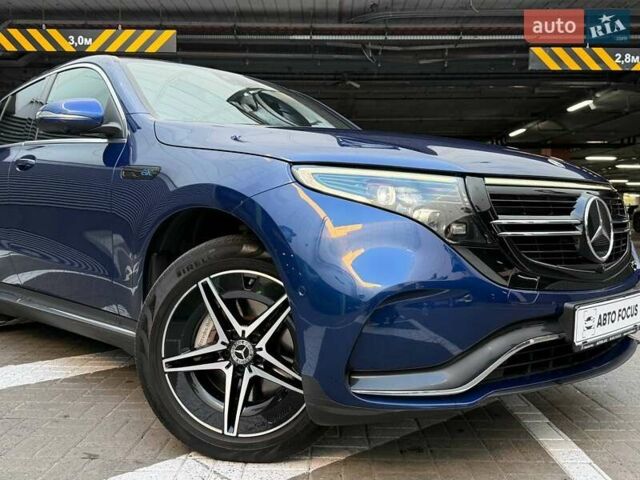Синий Мерседес EQC, объемом двигателя 0 л и пробегом 38 тыс. км за 38490 $, фото 1 на Automoto.ua