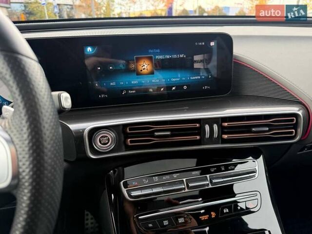 Синий Мерседес EQC, объемом двигателя 0 л и пробегом 40 тыс. км за 37990 $, фото 24 на Automoto.ua