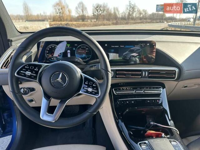 Синий Мерседес EQC, объемом двигателя 0 л и пробегом 15 тыс. км за 34999 $, фото 17 на Automoto.ua