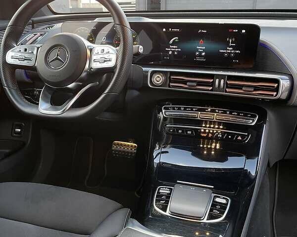 Синий Мерседес EQC, объемом двигателя 0 л и пробегом 51 тыс. км за 37100 $, фото 35 на Automoto.ua