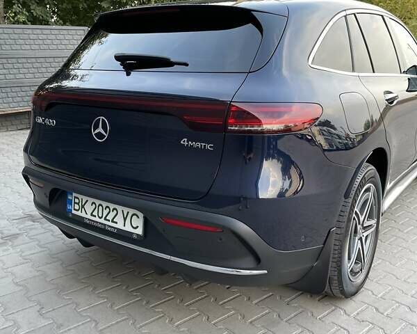 Синий Мерседес EQC, объемом двигателя 0 л и пробегом 51 тыс. км за 37100 $, фото 4 на Automoto.ua