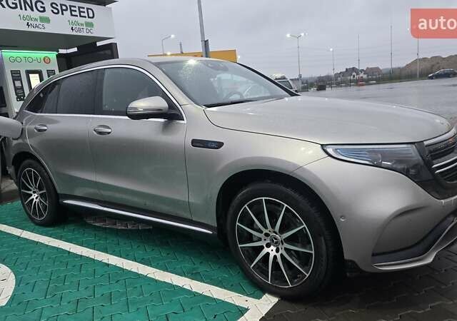 Зеленый Мерседес EQC, объемом двигателя 0 л и пробегом 100 тыс. км за 29850 $, фото 9 на Automoto.ua