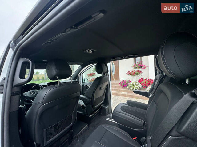 Белый Мерседес EQV, объемом двигателя 0 л и пробегом 165 тыс. км за 37900 $, фото 19 на Automoto.ua