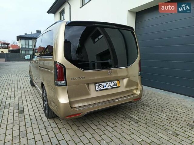Бежевый Мерседес EQV, объемом двигателя 0 л и пробегом 2 тыс. км за 68000 $, фото 6 на Automoto.ua