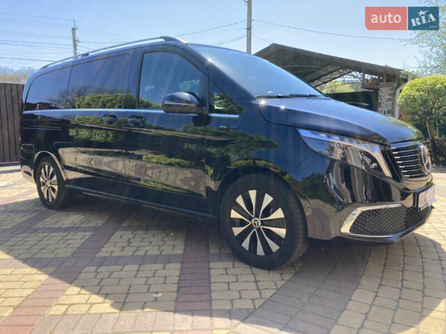 Черный Мерседес EQV, объемом двигателя 0 л и пробегом 70 тыс. км за 55500 $, фото 5 на Automoto.ua