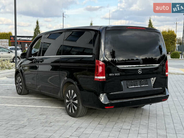 Мерседес EQV 2021 у Городке на Automoto.ua Чорний Мерседес EQV, об'ємом двигуна 0 л та пробігом 94 тис. км за 39500 $, фото 5 на Automoto.ua