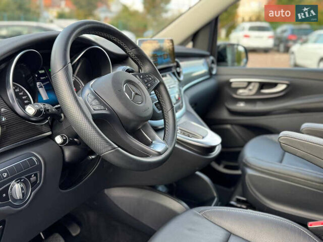 Мерседес EQV 2021 у Дрогобичі на Automoto.ua Чорний Мерседес EQV, об'ємом двигуна 0 л та пробігом 8 тис. км за 49900 $, фото 51 на Automoto.ua