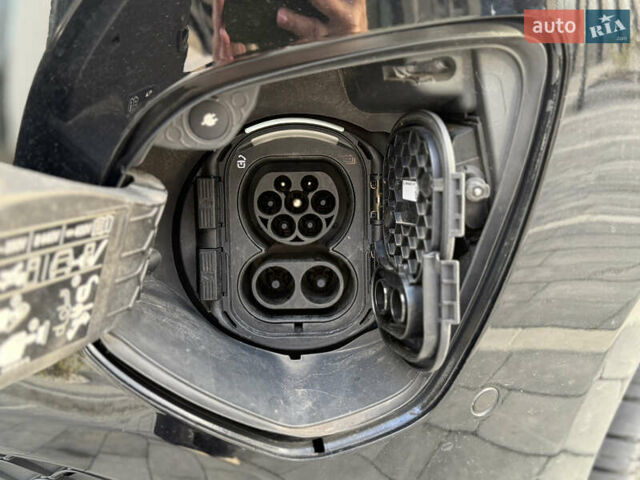 Мерседес EQV 2021 у Городке на Automoto.ua Чорний Мерседес EQV, об'ємом двигуна 0 л та пробігом 94 тис. км за 39500 $, фото 14 на Automoto.ua