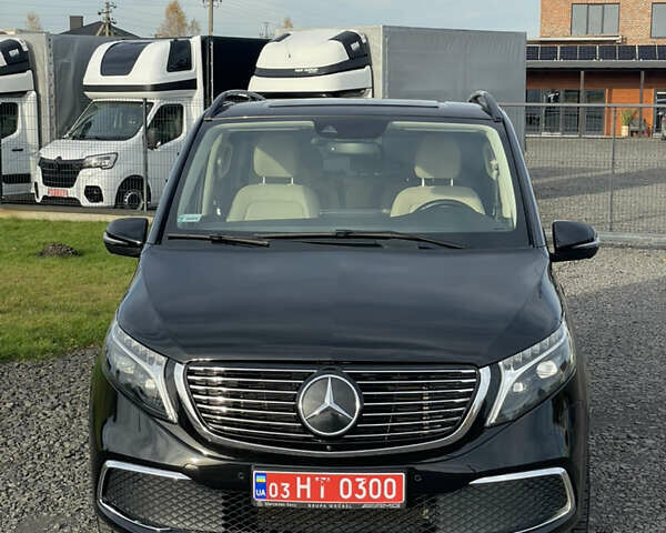 Черный Мерседес EQV, объемом двигателя 0 л и пробегом 65 тыс. км за 45500 $, фото 1 на Automoto.ua