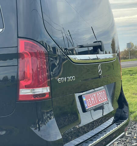 Черный Мерседес EQV, объемом двигателя 0 л и пробегом 65 тыс. км за 45500 $, фото 16 на Automoto.ua