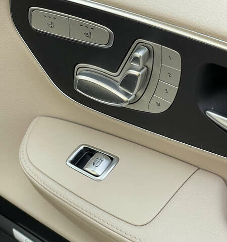 Черный Мерседес EQV, объемом двигателя 0 л и пробегом 65 тыс. км за 45500 $, фото 32 на Automoto.ua