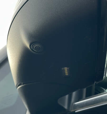 Черный Мерседес EQV, объемом двигателя 0 л и пробегом 65 тыс. км за 45500 $, фото 15 на Automoto.ua