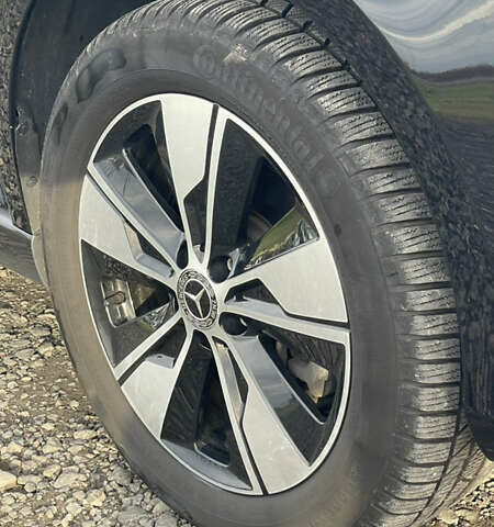 Черный Мерседес EQV, объемом двигателя 0 л и пробегом 65 тыс. км за 45500 $, фото 54 на Automoto.ua