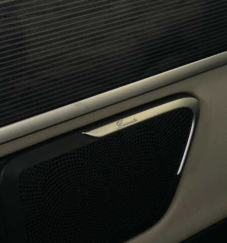 Черный Мерседес EQV, объемом двигателя 0 л и пробегом 65 тыс. км за 45500 $, фото 50 на Automoto.ua