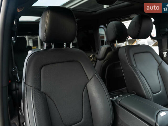 Черный Мерседес EQV, объемом двигателя 0 л и пробегом 12 тыс. км за 94500 $, фото 36 на Automoto.ua