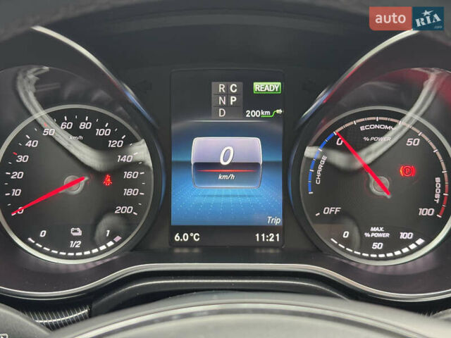 Чорний Мерседес EQV, об'ємом двигуна 0 л та пробігом 28 тис. км за 46900 $, фото 35 на Automoto.ua