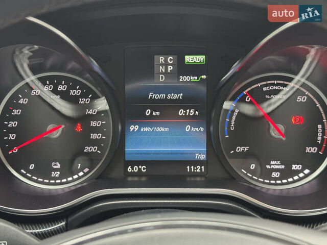 Чорний Мерседес EQV, об'ємом двигуна 0 л та пробігом 28 тис. км за 46900 $, фото 34 на Automoto.ua