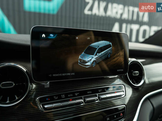 Черный Мерседес EQV, объемом двигателя 0 л и пробегом 12 тыс. км за 94500 $, фото 49 на Automoto.ua