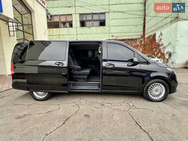 Чорний Мерседес EQV, об'ємом двигуна 0 л та пробігом 28 тис. км за 46900 $, фото 48 на Automoto.ua