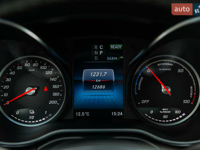 Черный Мерседес EQV, объемом двигателя 0 л и пробегом 12 тыс. км за 94500 $, фото 45 на Automoto.ua