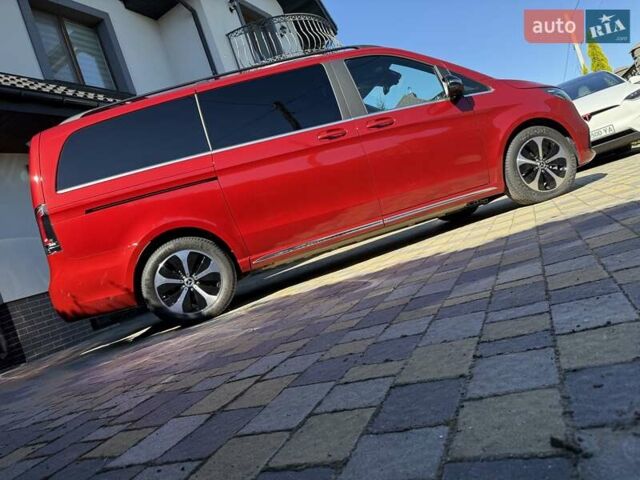 Красный Мерседес EQV, объемом двигателя 0 л и пробегом 3 тыс. км за 70938 $, фото 23 на Automoto.ua