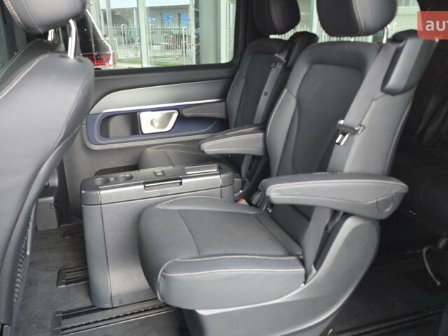 Мерседес EQV, объемом двигателя 0 л и пробегом 0 тыс. км за 111868 $, фото 30 на Automoto.ua