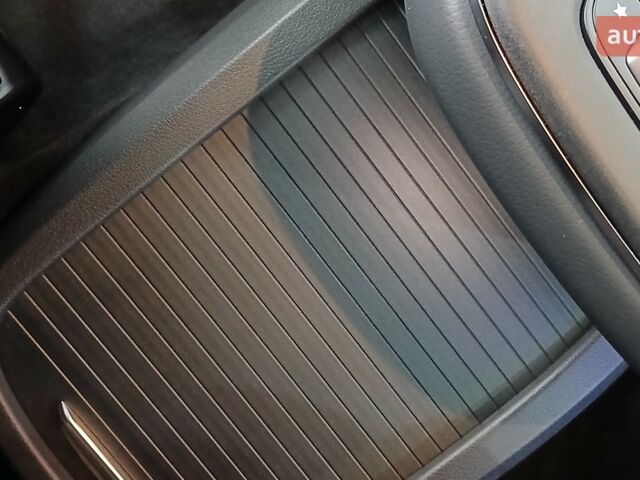 купить новое авто Мерседес EQV 2025 года от официального дилера УКРАВТО ХМЕЛЬНИЦЬКИЙ Mercedes-Benz Мерседес фото