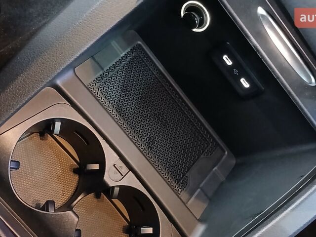 купить новое авто Мерседес EQV 2025 года от официального дилера УКРАВТО ХМЕЛЬНИЦЬКИЙ Mercedes-Benz Мерседес фото