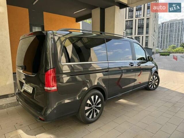 Серый Мерседес EQV, объемом двигателя 0 л и пробегом 107 тыс. км за 39900 $, фото 5 на Automoto.ua