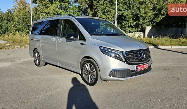 Серый Мерседес EQV, объемом двигателя 0 л и пробегом 91 тыс. км за 44999 $, фото 63 на Automoto.ua