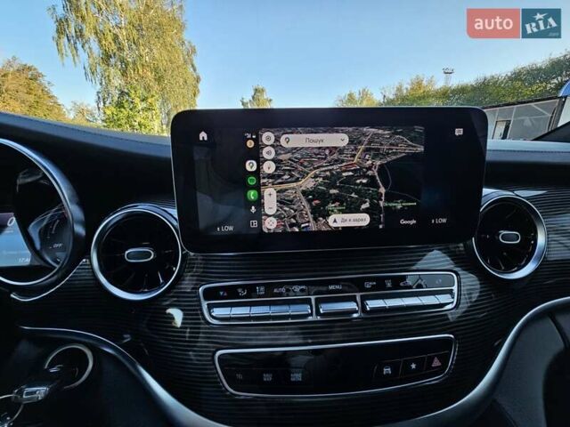 Серый Мерседес EQV, объемом двигателя 0 л и пробегом 91 тыс. км за 44999 $, фото 83 на Automoto.ua
