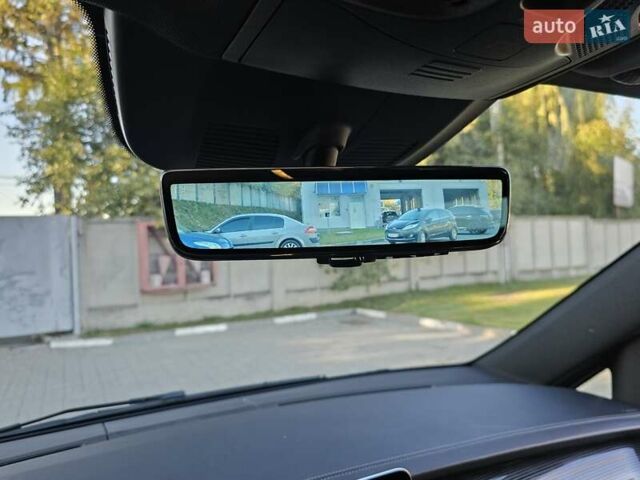 Серый Мерседес EQV, объемом двигателя 0 л и пробегом 91 тыс. км за 44999 $, фото 97 на Automoto.ua