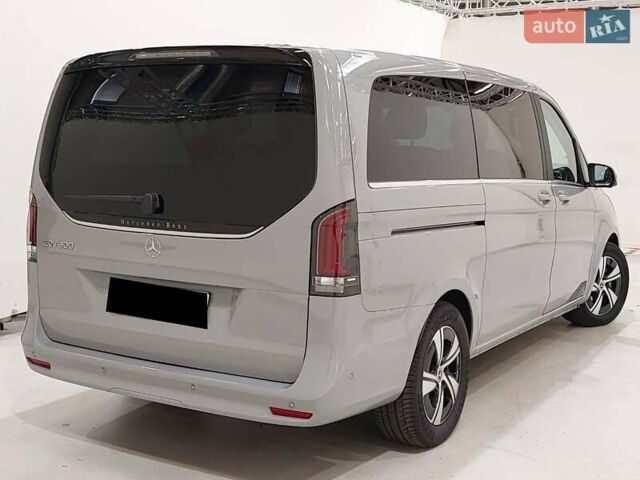 Серый Мерседес EQV, объемом двигателя 0 л и пробегом 7 тыс. км за 76900 $, фото 3 на Automoto.ua