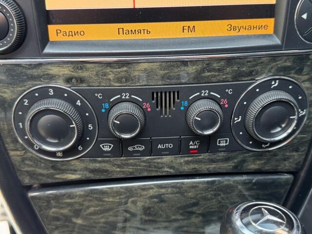 Синій Мерседес Г 400, об'ємом двигуна 4 л та пробігом 320 тис. км за 24990 $, фото 20 на Automoto.ua