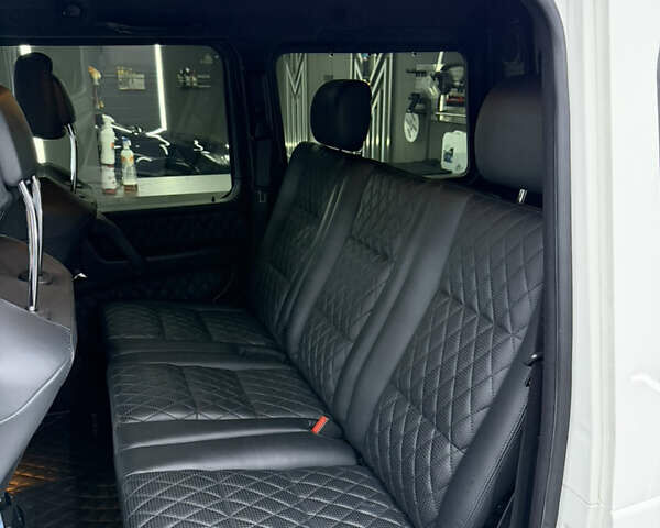 Белый Мерседес Г-Класс, объемом двигателя 5.5 л и пробегом 117 тыс. км за 49800 $, фото 30 на Automoto.ua