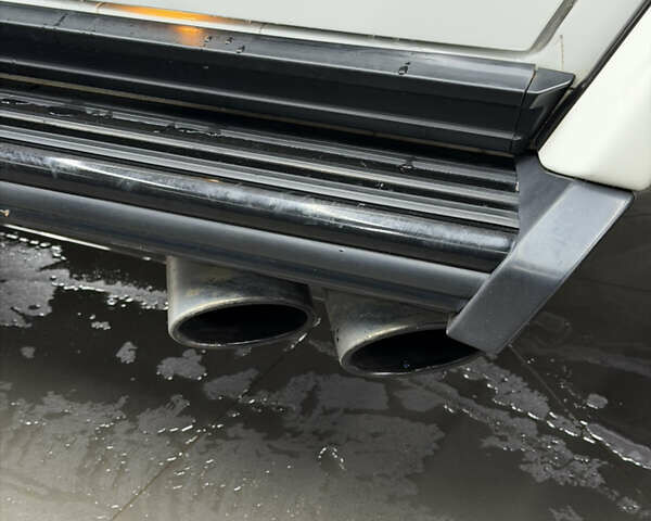 Белый Мерседес Г-Класс, объемом двигателя 5.5 л и пробегом 117 тыс. км за 49800 $, фото 16 на Automoto.ua