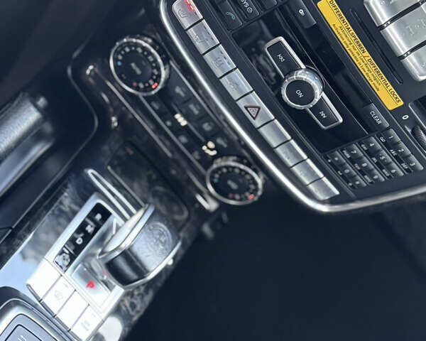 Белый Мерседес Г-Класс, объемом двигателя 2.99 л и пробегом 188 тыс. км за 49000 $, фото 37 на Automoto.ua