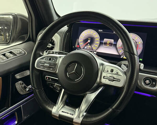 Белый Мерседес Г-Класс, объемом двигателя 4 л и пробегом 135 тыс. км за 125000 $, фото 29 на Automoto.ua