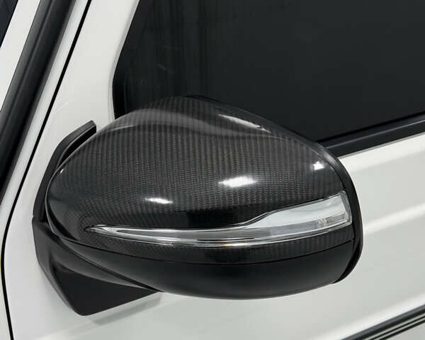 Белый Мерседес Г-Класс, объемом двигателя 4 л и пробегом 135 тыс. км за 125000 $, фото 31 на Automoto.ua