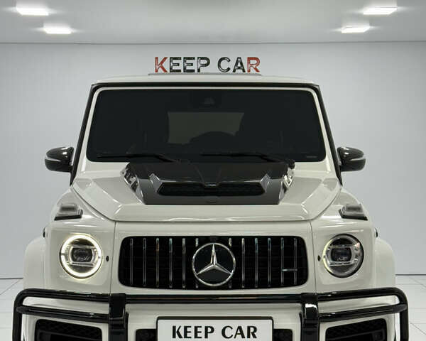 Белый Мерседес Г-Класс, объемом двигателя 4 л и пробегом 135 тыс. км за 125000 $, фото 5 на Automoto.ua