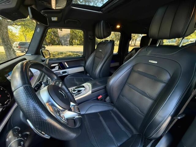 Белый Мерседес Г-Класс, объемом двигателя 4 л и пробегом 32 тыс. км за 76500 $, фото 7 на Automoto.ua