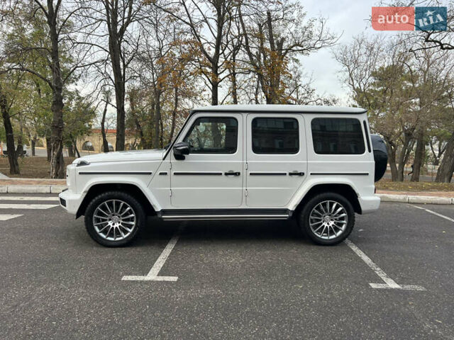 Белый Мерседес Г-Класс, объемом двигателя 2.93 л и пробегом 34 тыс. км за 160000 $, фото 1 на Automoto.ua