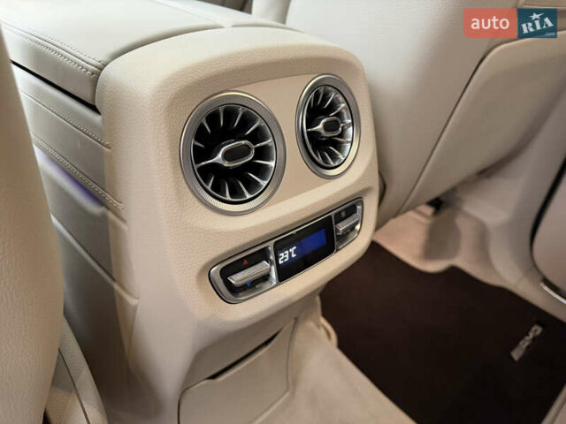 Белый Мерседес Г-Класс, объемом двигателя 4 л и пробегом 38 тыс. км за 210000 $, фото 52 на Automoto.ua