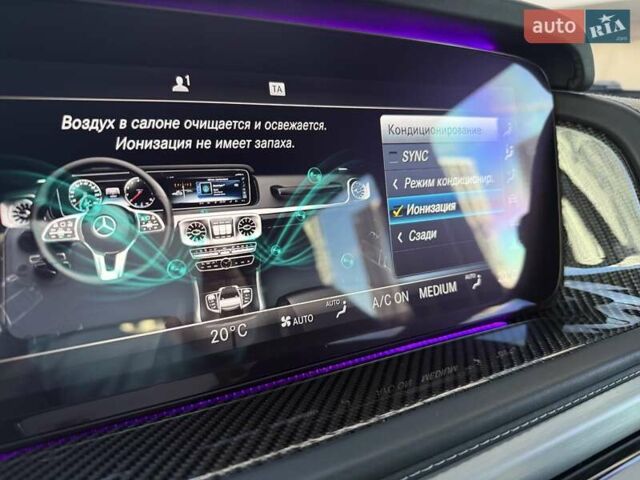 Белый Мерседес Г-Класс, объемом двигателя 4 л и пробегом 39 тыс. км за 177333 $, фото 75 на Automoto.ua