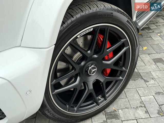 Белый Мерседес Г-Класс, объемом двигателя 4 л и пробегом 38 тыс. км за 210000 $, фото 6 на Automoto.ua