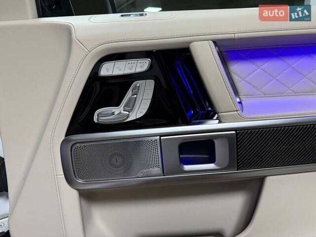 Белый Мерседес Г-Класс, объемом двигателя 3.98 л и пробегом 25 тыс. км за 219500 $, фото 119 на Automoto.ua