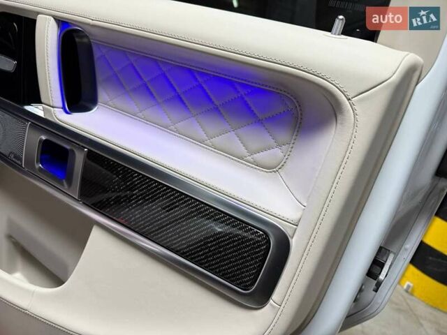 Белый Мерседес Г-Класс, объемом двигателя 3.98 л и пробегом 25 тыс. км за 219500 $, фото 76 на Automoto.ua