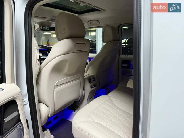 Белый Мерседес Г-Класс, объемом двигателя 3.98 л и пробегом 25 тыс. км за 219500 $, фото 64 на Automoto.ua