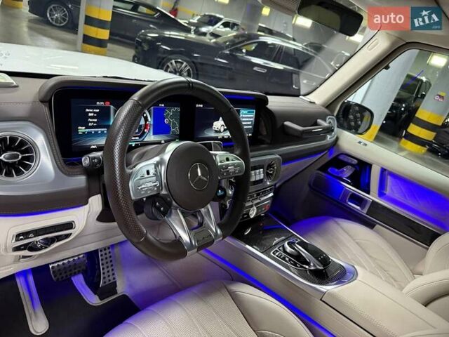 Белый Мерседес Г-Класс, объемом двигателя 3.98 л и пробегом 25 тыс. км за 219500 $, фото 47 на Automoto.ua